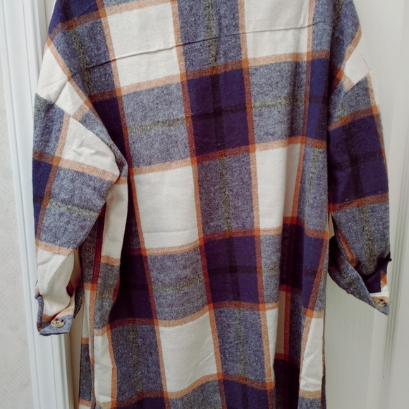 Plaid Shacket - Picture 4 of 7